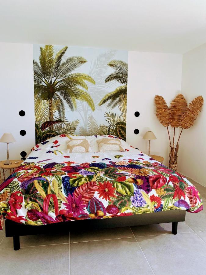 Les Baroudeurs De Saint Jean Bed & Breakfast Bagian luar foto