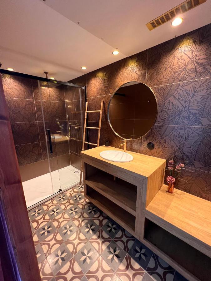 Les Baroudeurs De Saint Jean Bed & Breakfast Bagian luar foto