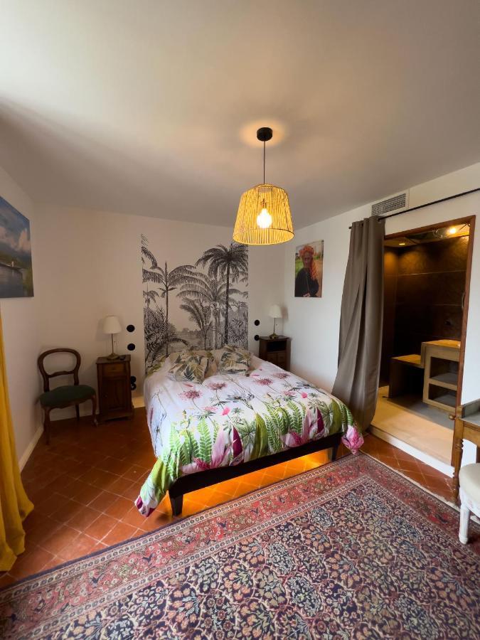 Les Baroudeurs De Saint Jean Bed & Breakfast Bagian luar foto