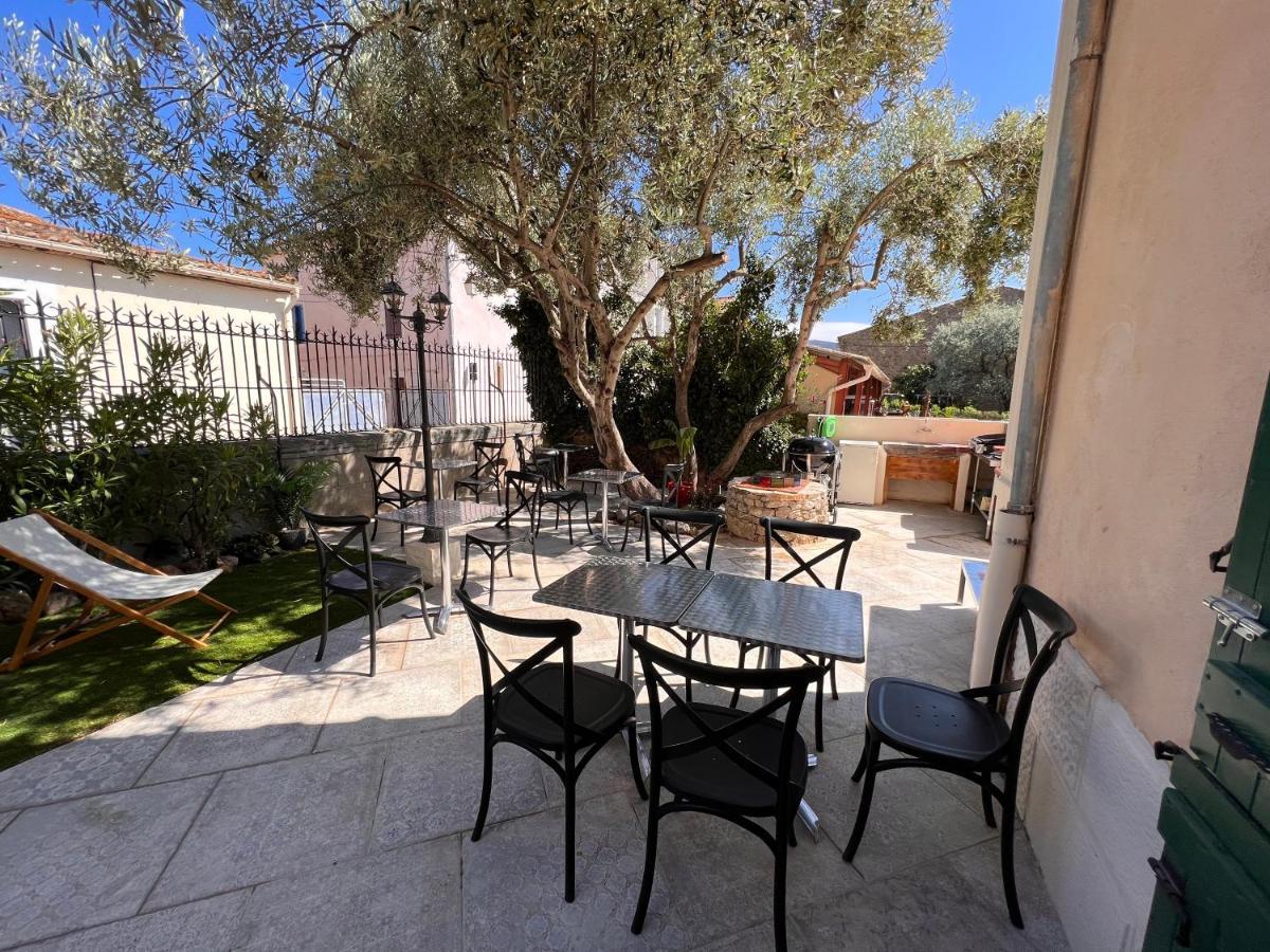 Les Baroudeurs De Saint Jean Bed & Breakfast Bagian luar foto