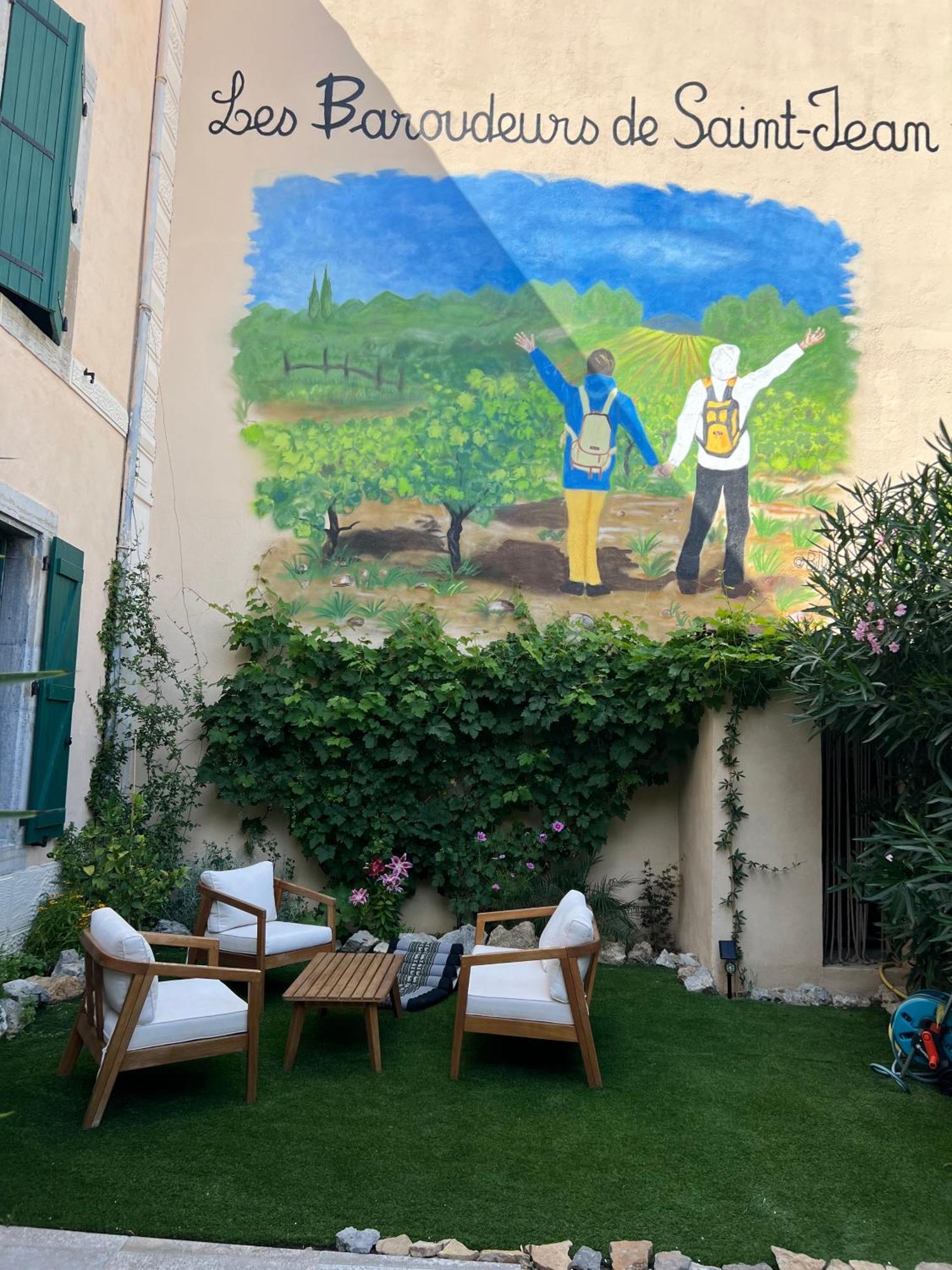 Les Baroudeurs De Saint Jean Bed & Breakfast Bagian luar foto